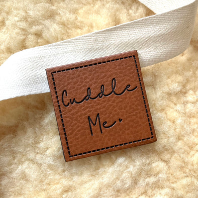 Kunstlederlabel "Cuddle me"